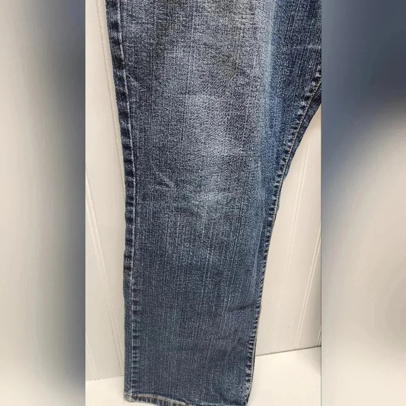 Levi's Relaxed Bootcut 550 16 S Medium Wash Good Condition - Picture 9 of 16